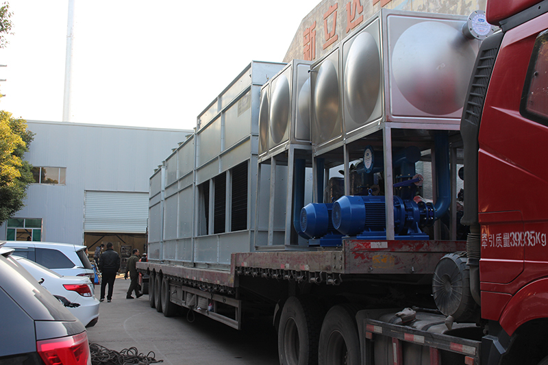 橫流閉式冷卻塔包裝運(yùn)輸 橫流閉式冷卻塔包裝運(yùn)輸